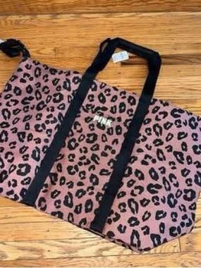 New with tags - PINK Victoria's Secret Pink Leopard Print Travel Tote